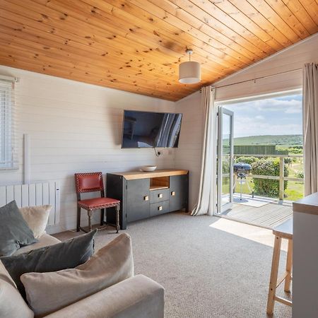 West Chalet At Tapnell Farm Yarmouth  Eksteriør billede